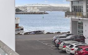 Chic 1 Bedroom Princess Wharf Apartment W/ Ac