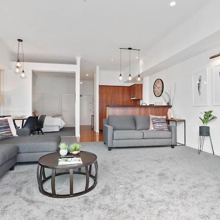 Chic 1 Bedroom Princess Wharf Apartment W/ Ac Auckland Exterior photo